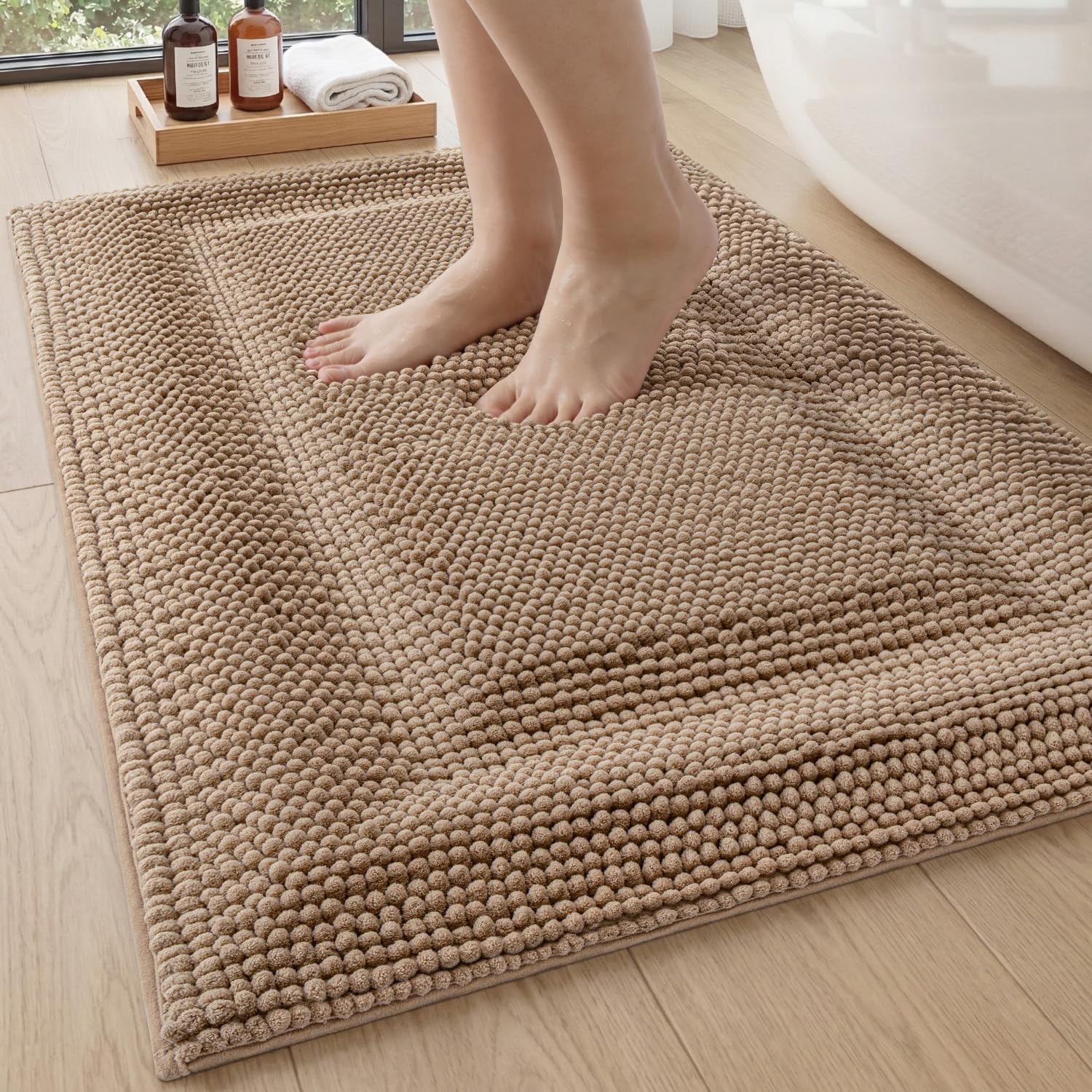 DEXI Memory Foam Bath Mat 24x17, Soft Absorbent Chenille Bathroom Rug, Non Slip Quick Dry Bath Mats for Bathroom, Thick Plush Floor Carpet for Tub Shower, Sink, Beige